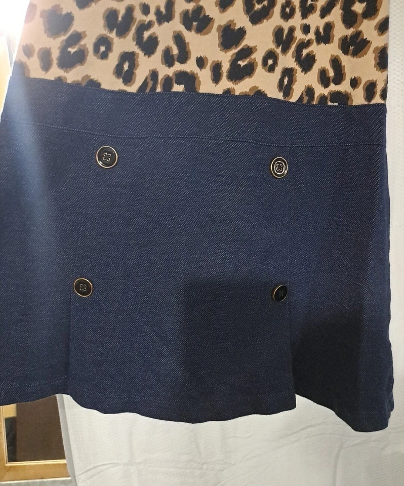 Vestido de mezclilla/estampado de guepardo con gloria descolorido para niñas talla grande (10/12) Foto 2 de 4