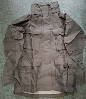 CARINTHIA RAIN PRO WASSERDICHTE JACKE, GR. MEDIUM, IN OLIV - NEU