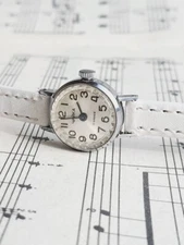 CHAIKA Women's Ladies Mechanical Watch Vintage CHAJKA Soviet USSR