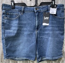 Lee Womens Size 20 M Denim Jean Shorts Mid-Rise  Toned Up Stretch Fabric NWT