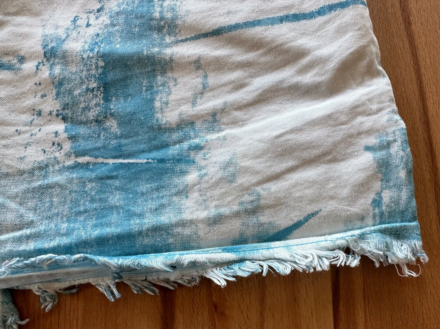 Great, white-light blue, short casual pants, hot pans size 176 image 3