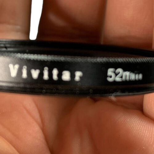 Set of 2 Vivitar 52mm Skylight 1A Lens Filters - Picture 3 of 14