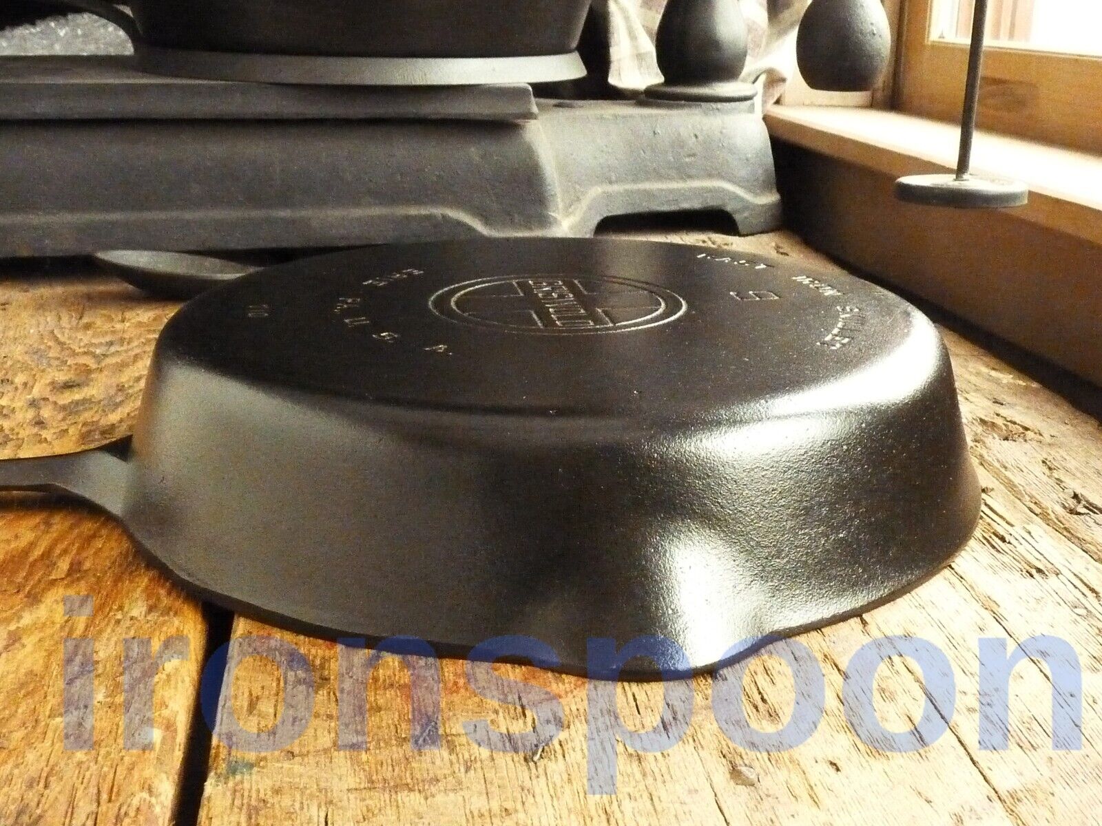 Picture 5 of 12