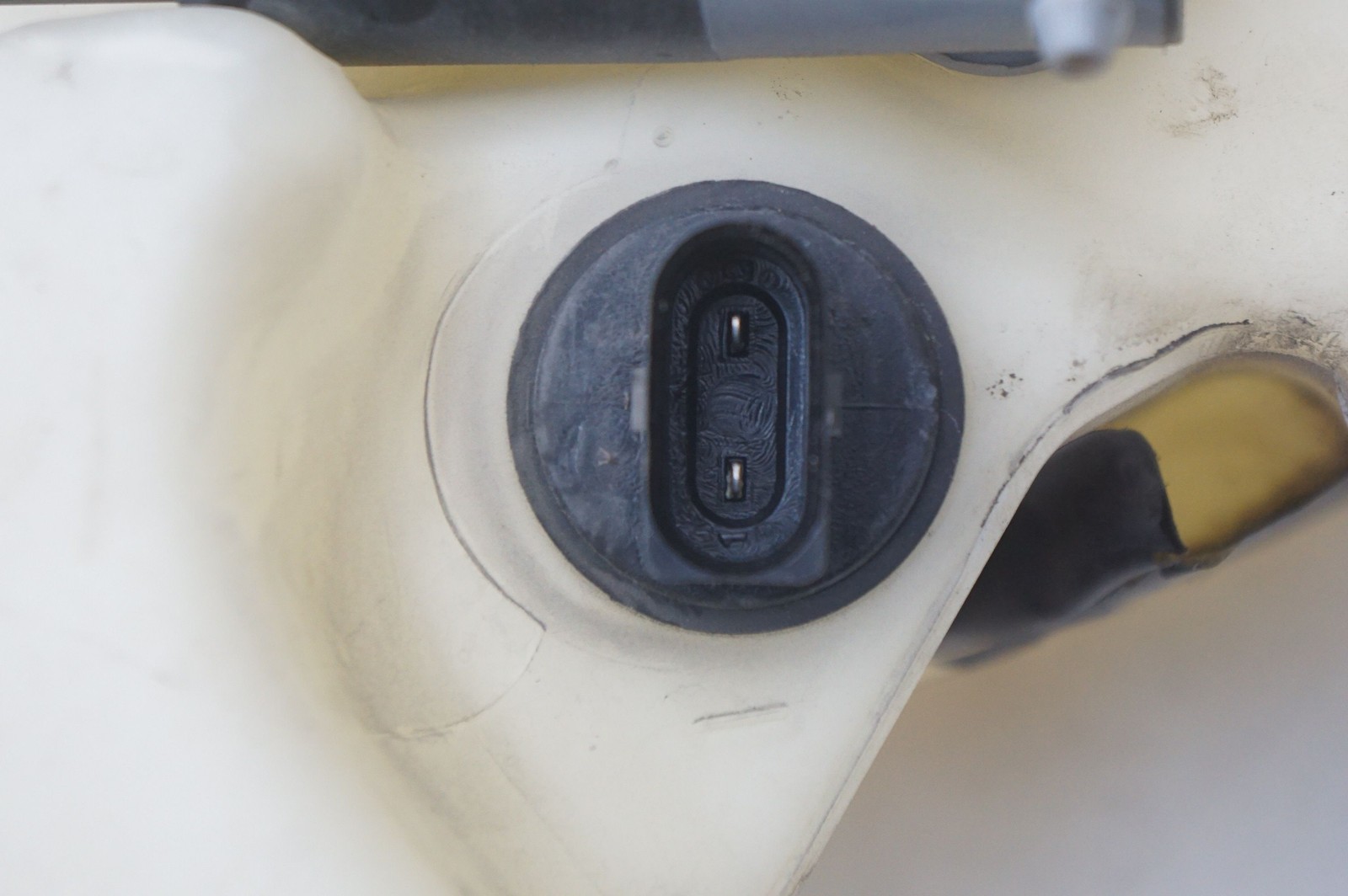 Windshield Washer Reservoir OEM 3W0955449J Bentley Continental Flying Spur 13-18