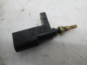 Skoda Octavia III 5E 12-17 Kühlmitteltemperatursensor 03F919501B
