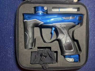 Dye M3+ 2.0 Blue Paintball Marker