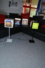 CUBE Leuchtwürfel auf Ständer weiß mit 4 Drucken