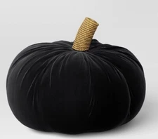 Threshold Halloween Throw Shaped Velvet Pumpkin Black