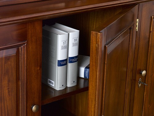 Librería Imperiale estilo Inglés ministerial presidencial nogal y hoja oro co... - Imagen 5 de 10