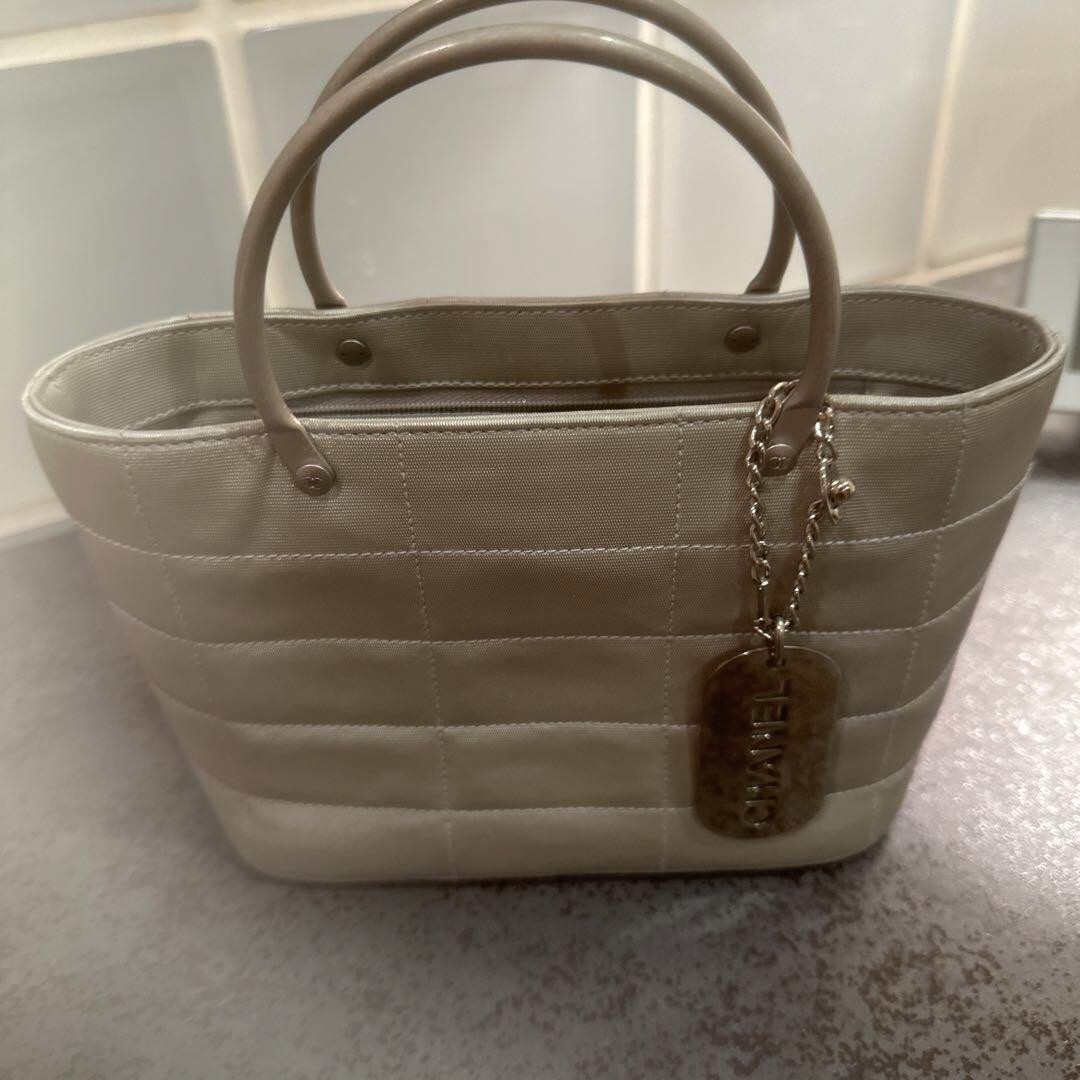 Authentic Chanel Chocolate Bar Handbag Metallic Silver Gray CoCo