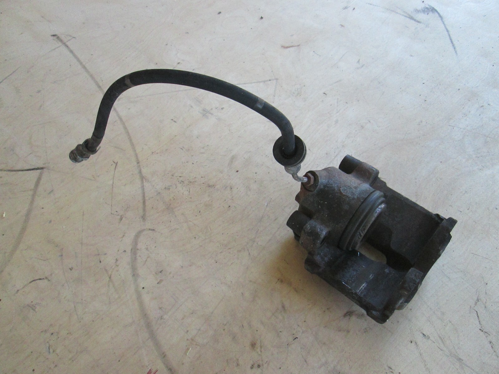 Ferrari 328, Mondial  RH Front Brake Caliper - P/N 136600