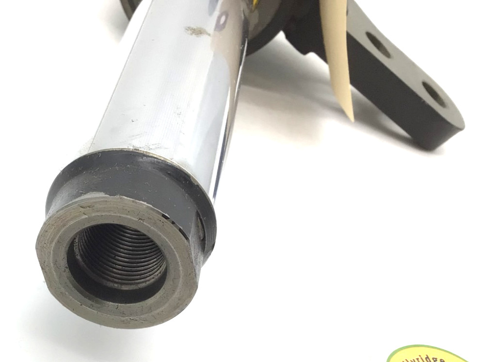 NEW Genuine OEM Mahindra Power Steering Cylinder 007207483B91  