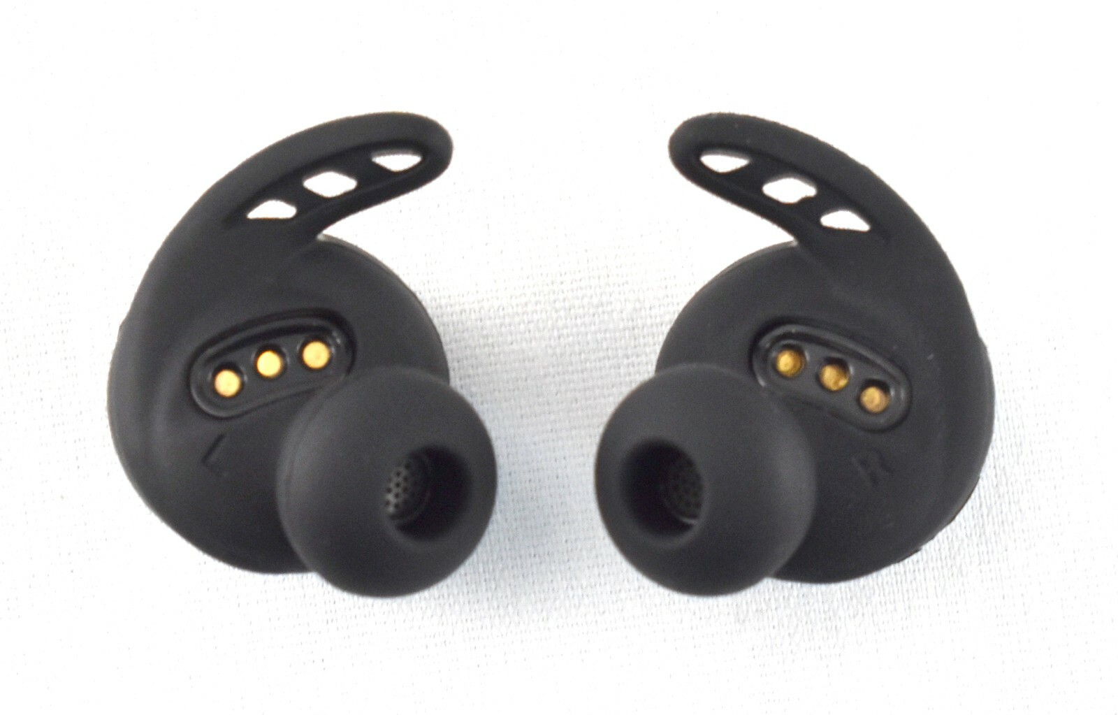 Купить *READ* JBL Under Armour Project Rock True Wireless Б/У на Аукцион из  Америки с доставкой в Россию, Украину, Казахстан