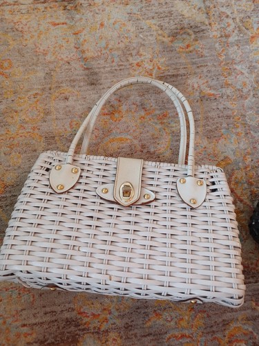 Two Vintage 60s Woven White and Black Plastic Purses Leather and Plastic Handles - Picture 17 of 18