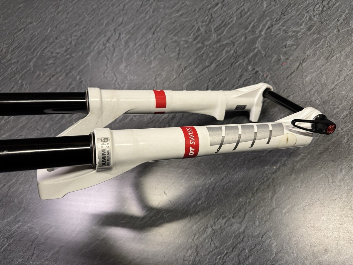 DT Swiss XMM 150mm 26” Forks | eBay