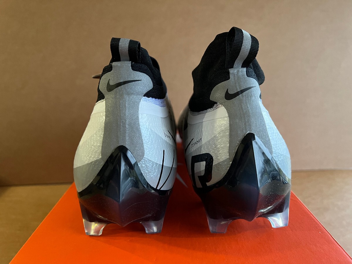 Size 16 - NEW Nike Vapor Edge Elite 360 Flyknit Football  display picture 1
