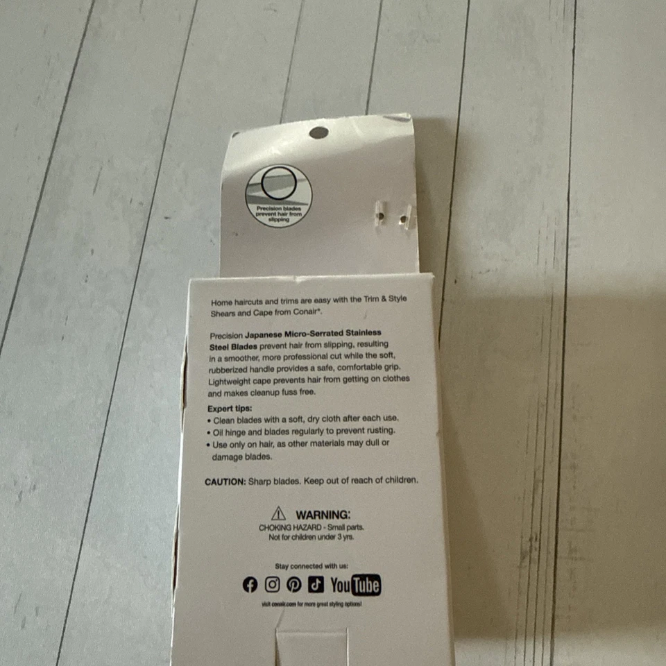 Набор для самостоятельной стрижки Conair Trim & Style 7 дюймов парикмахерские ножницы черная ручка + плащ - Изображение 2 из 3