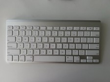 Apple Wireless Keyboard A1314 Bluetooth Silver Aluminum White Mac iPad MC184LL/A