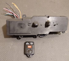 Universal 96-98 Oem Jeep Grand Cherokee Remote Keyless Entry Fob Package Universal 96-98 Oem Jeep Grand Cherokee Remote Keyless Entry Fob Package
