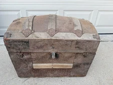 🚢Rare Antique 1870's Embossed Tin Dome Hump Arch Camel Top Steamer Trunk
