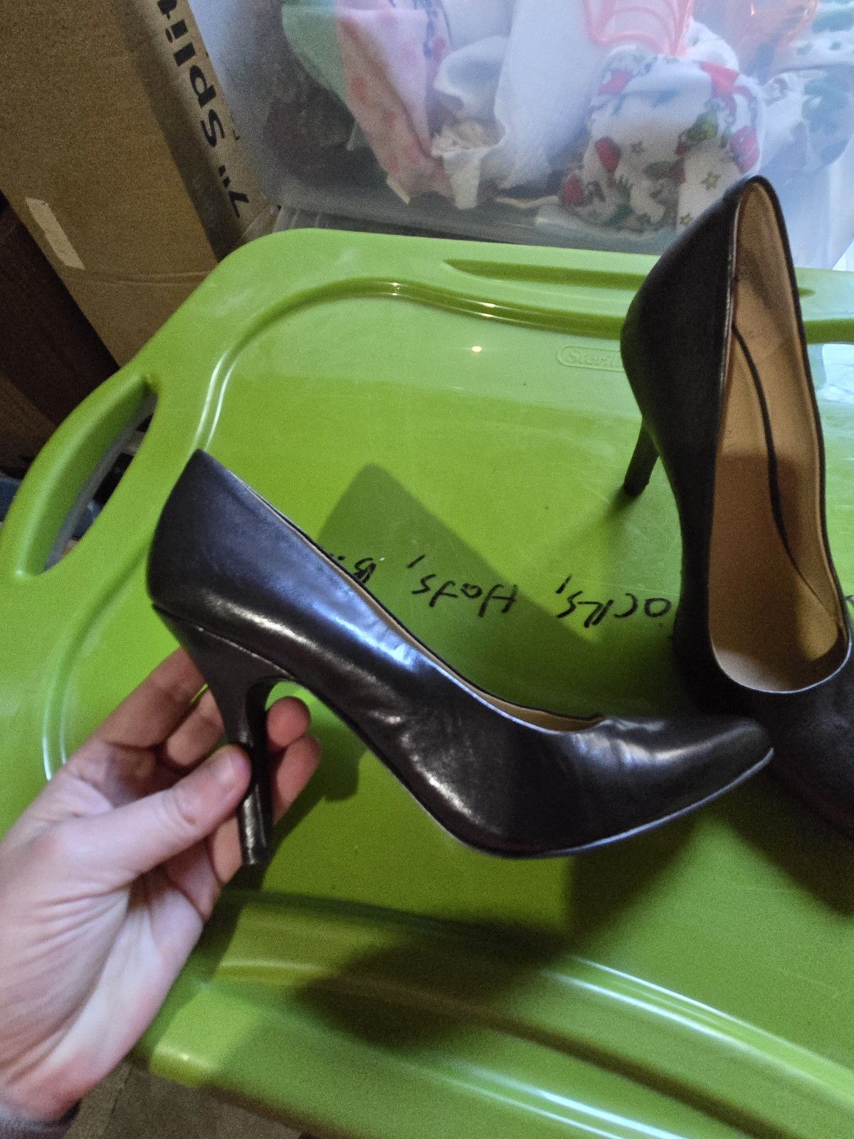 Nine West Women's Black Solid Pointed Toe Slip On Patent Pump Heels 6