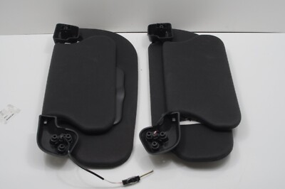    05 - 06 Expedition Navigator Driver Passenger Sun Visor Set Black Cloth
