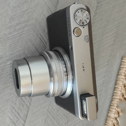 Fujifilm XF1 Compact Digital Camera X Series 12.0MP 4x Optical Zoom Black - Picture 9 of 11