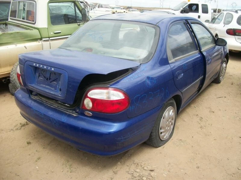 Bomba de dirección asistida usada se adapta a: Kia Sephia 2000 grado A Foto 4 de 4