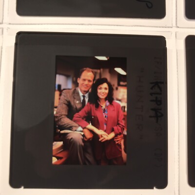 STEPFANIE KRAMER und FRED DRYER - PRESS SLIDE
