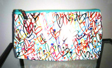 NEW MAKEUP BAG LOVE HEARTS