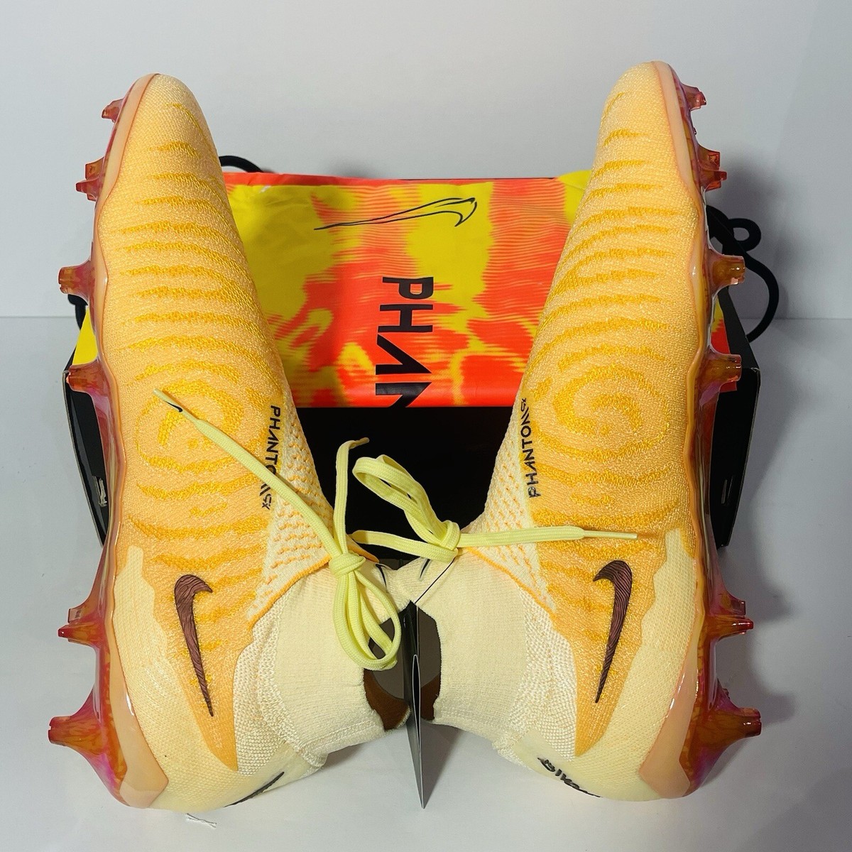 Size 12 - Nike Phantom GX Elite Gripknit DF FG SE Blaze Pack