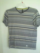 WOMEN  DIVISION STRIPED V NECK SHORT SLEEVE   TOP SHIRT   SZ  M