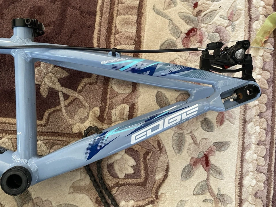 Cuadro Chase Edge 2024 Cruiser Pro 21,5 con horquillas freno de disco Foto 3 de 4