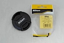 Original Nikon 58mm Snap on plastic Lens Cap Nikon