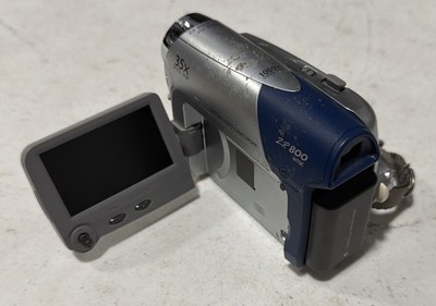 Canon ZR800 MiniDV Handheld Camcorder w/ Battery Tested & Working - No Charger