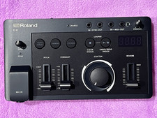 MINT - Roland AIRA Compact E-4 Voice Tweaker - FREE SHIPPING & CASE & KNOBS