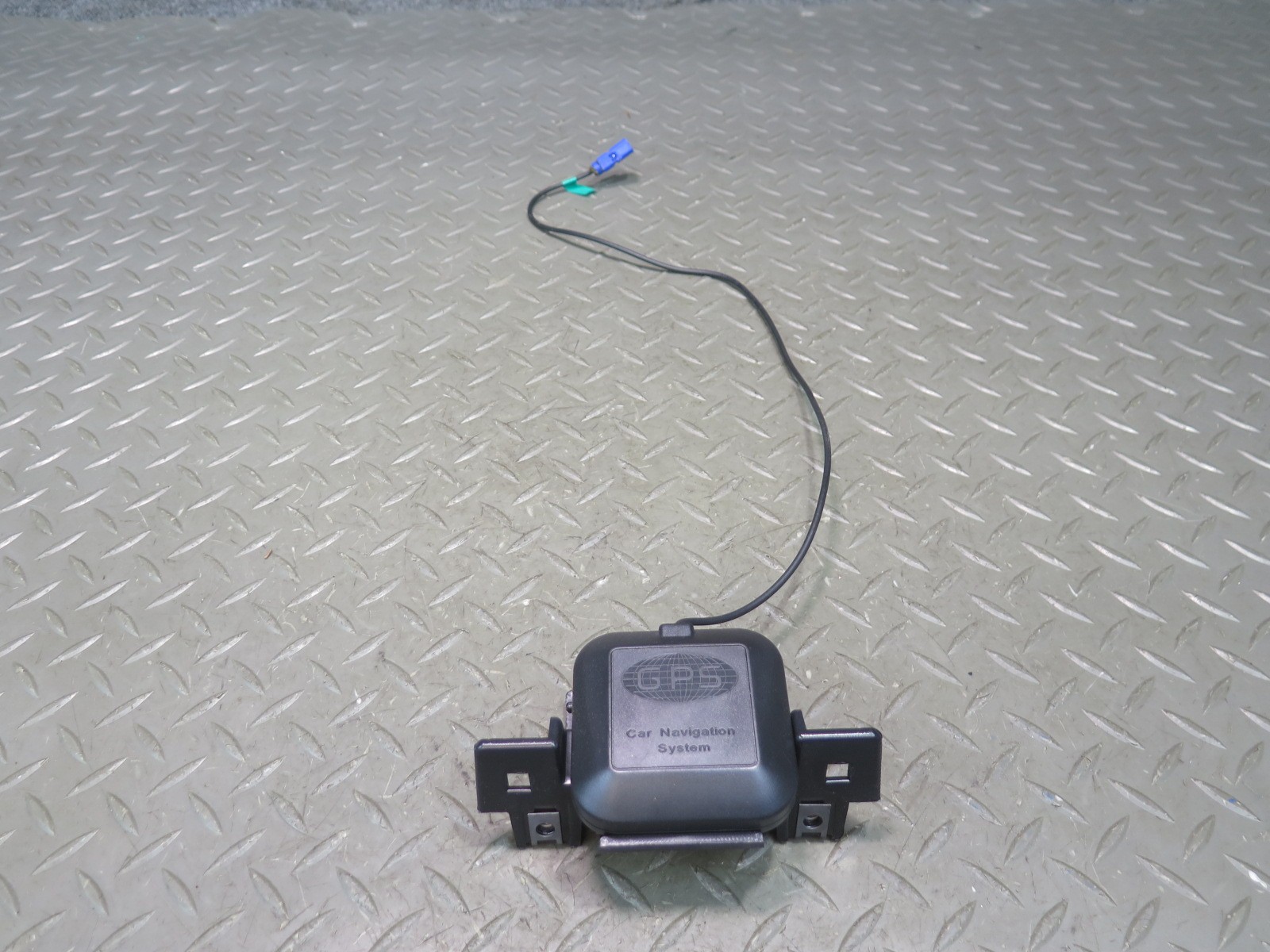 2008-2019 MASERATI GRANTURISMO M145 GPS NAVIGATION RADIO ANTENNA