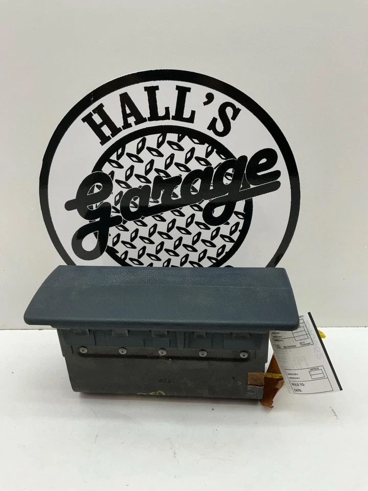 Air Bag CHEVY PICKUP 1500 passenger dash 97 98 99 - Image 4 of 4