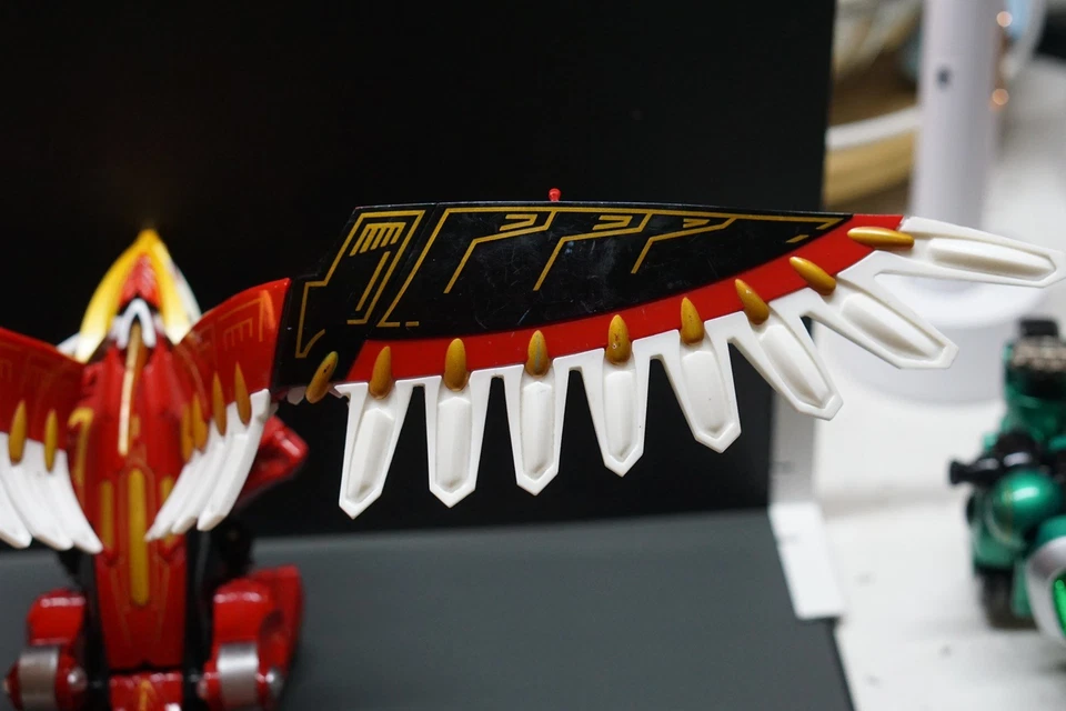 Bandai Power Rangers Wild Force Gaoranger DX Gao Falcon Megazord Power Animal - Image 4 of 4