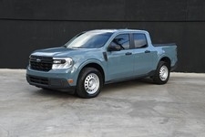 2022 Ford Maverick XL SuperCrew Pickup 4D 4 1/2 ft