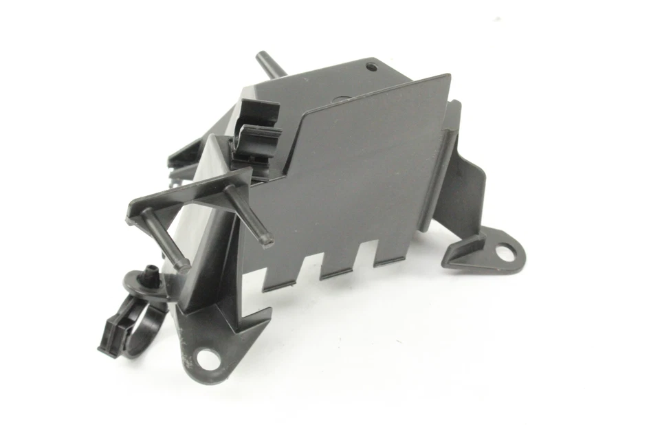 19-24 Yamaha YZF R3 Fuse Box Junction - Image 4 of 4