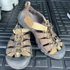 Sandalias de agua Keen Newport para hombre talla 11 verde oliva hidro bronce antiguo