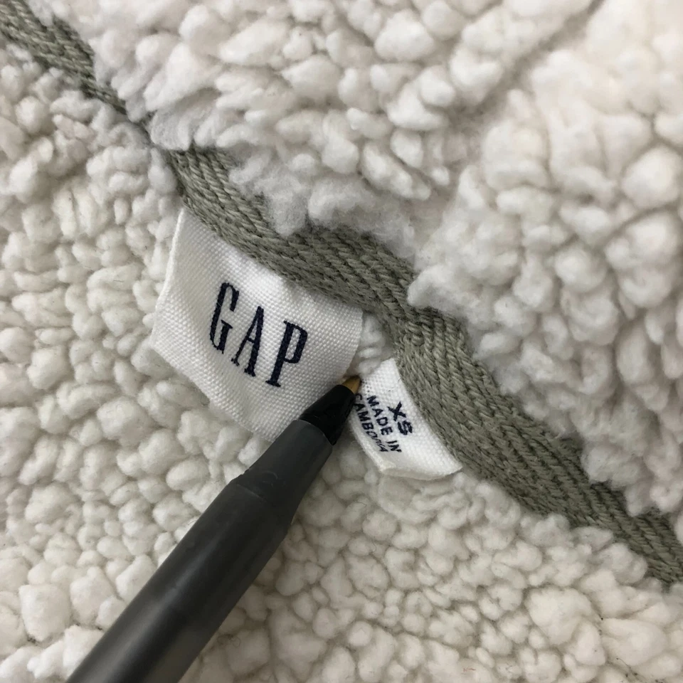 Chaqueta con Capucha GAP para Mujer Cremallera Completa Forrada de Piel Sintética Bolsillos con Cremallera Completa Verde Claro XS Foto 3 de 4