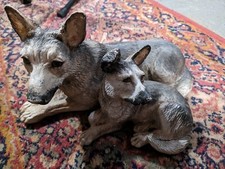Vintage German Shepherd And Puppy Medium Size Dog statue made in USA So Cute 