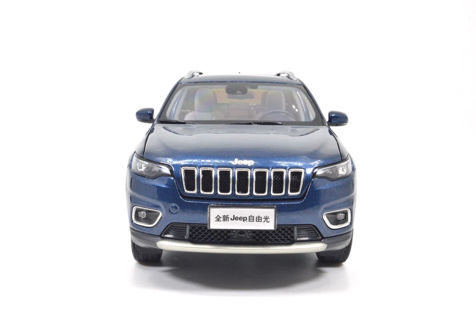 1:18 Scale Jeep Cherokee Blue Alloy Diecast Model Car Toy Vehicle Collection Kid - Image 2 of 4