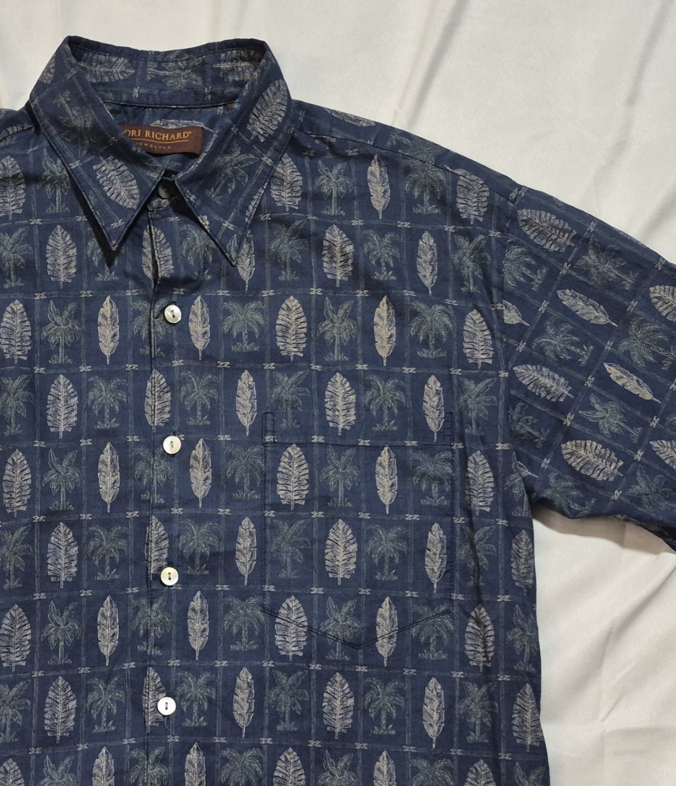 Tori Richard Honolulu Short Sleeve Button Up Hawaiian Shirt Men's Small S
