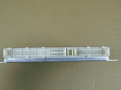 Jeep Grand Cherokee WK2 control module for air suspension