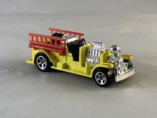 Hot Wheels Old Number 5.5 2006 Mainline #191 Yellow 5SPs