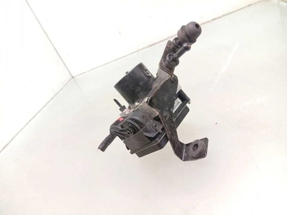 Bomba ABS Volkswagen Polo 2005 0265231426 ARA355617 Foto 2 de 4