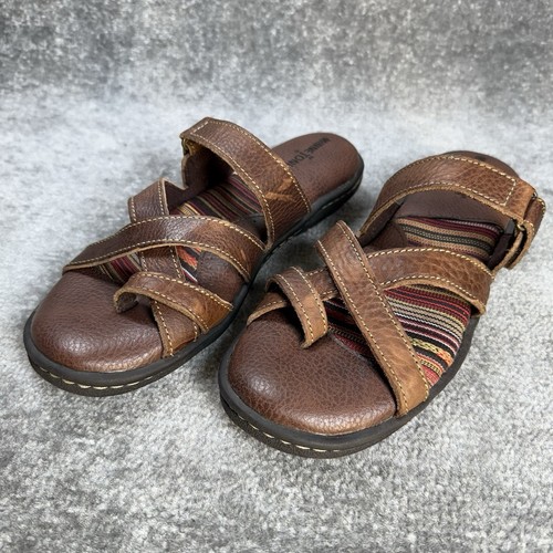 Minnetonka Sandals Women’s 8M Brown Leather Strappy Western Hook Loop